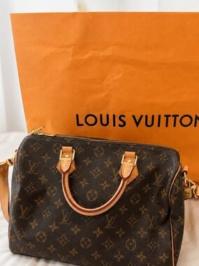 Louis Vuitton Speedy Bandoulière 30 Monogram – Excellent Condition